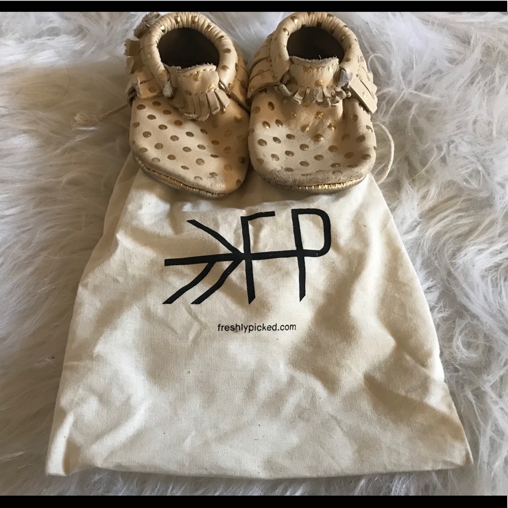 Gold Dot Freshly Picked Moccasins